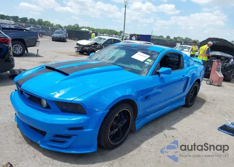 2010 Ford Mustang Gt/Gt Premium z USA, uszkodzony, nr VIN 1ZVBP8CH8A5132736